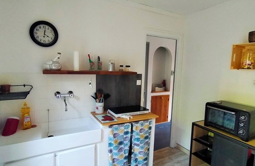 Carcassonne House | Small 3-bedroom townhouse with garden 600 m from the medieval town.