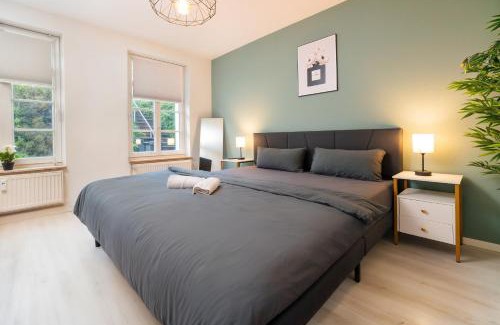Barmen Apartment | Smart Home - Wuppertal - Perfect for 6-8 Guests! Netflix - Central - Free Parking Zone