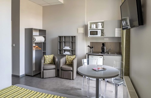 Centre Ancien Apartment | SmartAppart Caen République