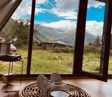Kazbegi Apartment | Sno Cottage