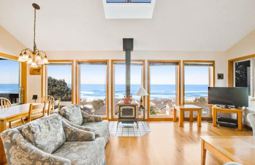 Roads End House | Soaring High