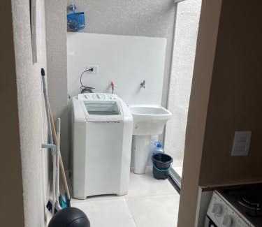 Jardim Colonial House | Sobrado invertido 2 Quartos