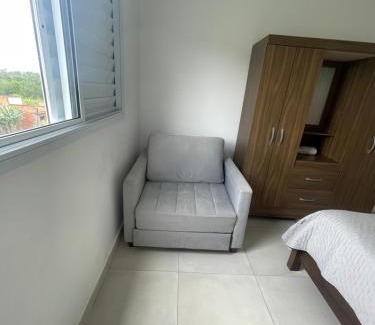 Jardim Colonial House | Sobrado invertido 2 Quartos