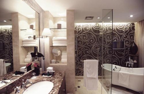 Trang Tien Hotel | Sofitel Legend Metropole Hanoi