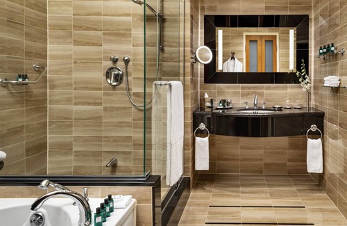 Downtown Montreal Hotel | Sofitel Montreal Golden Mile