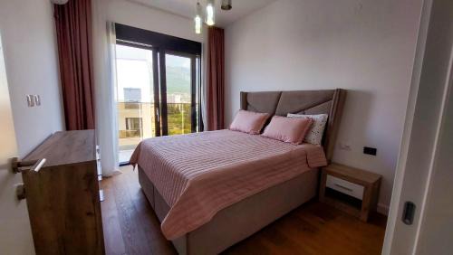 Zeljeznica Apartment | Soho city 808B