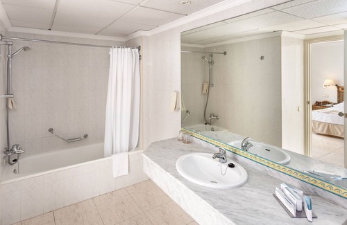 Los Cristianos Hotel | Sol Arona Tenerife
