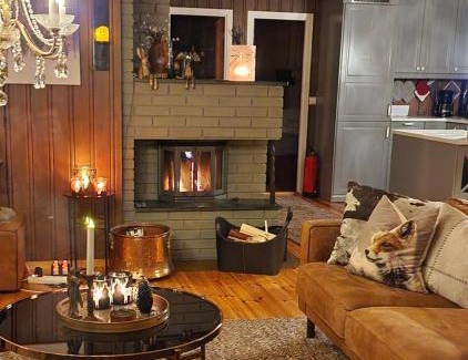 Lardal Municipality House | Solhytta Fantastisk beliggenhet! Hytte til leie på Skrim!