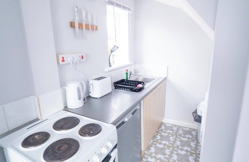 Birmingham Apartment | Solo Stay Contractor Pad Near New St Station