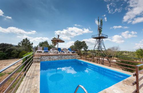 Felanitx House | Son Vorera, situada en una colina, con piscina.