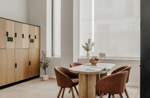 Palos de la Frontera Apartment | Sonder by Marriott Bonvoy Sofia Apartments Atocha