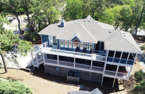 Corolla Light House | Soundside, Private Pool, Hot Tub, Screened Porch, 311C, Sounds of Joy