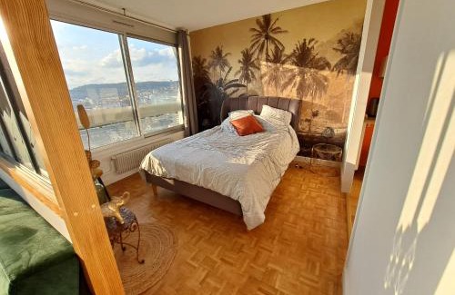 Quartier Vieux Marche-Cathedrale Apartment | Sous les Etoiles - dans le plus haut gratte-ciel avec garage privé en sus