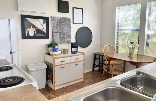Austin Condo | South ATX . Sweet Stay with Pool