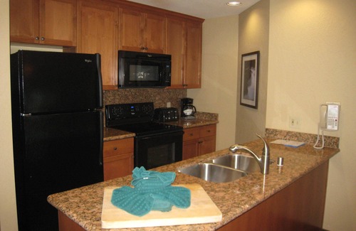 Tahoe Village Condo | SOUTH LAKE TAHOE CHRISTMAS GETAWAY SUNDAY DECEMBER 22 -29 2024!