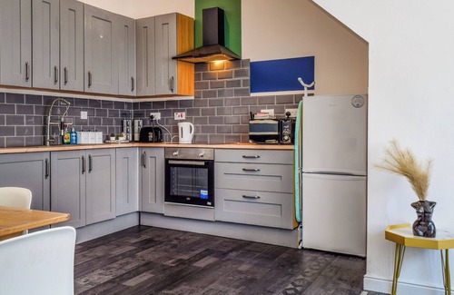 South Shore Cottage | South Pier Apartment