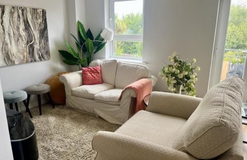 Llanelli House | South Wales Coastal Retreat