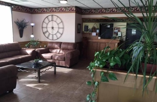 Bloomfield Hotel | Southfork Motel and Grill