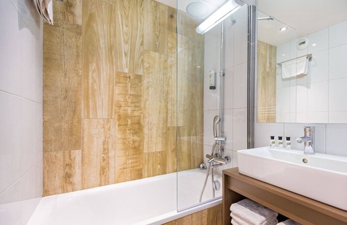 Briancon Hotel | SOWELL HÔTELS Le Parc & SPA