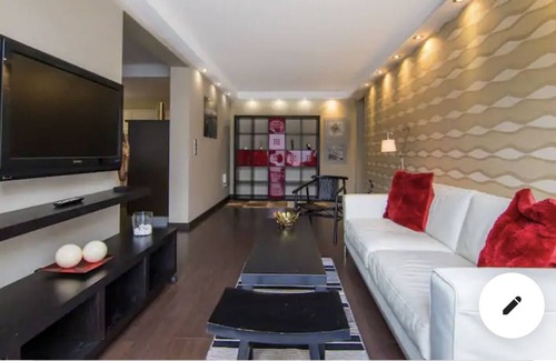Las Palmas de Gran Canaria Apartment | Spacious city center apartm+terrace+Wi-fi.
