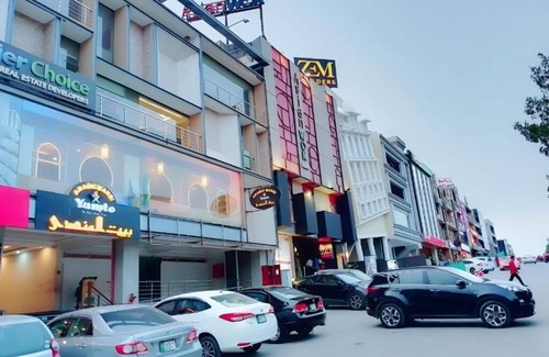 Bahria Town Apartment | Space Luxury Rental Suites