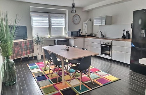 Woippy Apartment | Spacieux 120m - 3ch' - 9pers' - 4TV - Streaming