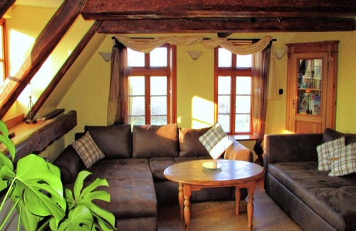 Hohnebostel Other | Spacious Apartment with Garden