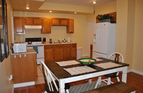 Elmira Heights Apartment | Spacious 1-bedroom apartment in charming Elmira with WiFi, AC