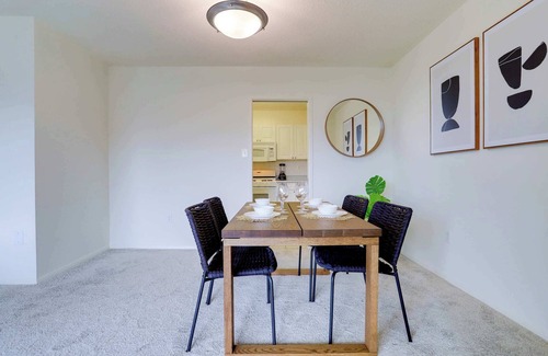 Aurora Highlands Apartment | Spacious 1BR+Den in Prime Location
