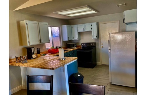 Green Valley House | Spacious 2BR 2BA Home Pool Beautiful Terrace Park 30 Sec Walk Garage