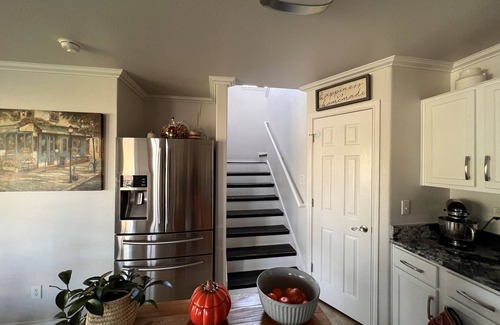 New Braunfels House | Spacious 3 Bedroom Home in quiet neighborhood