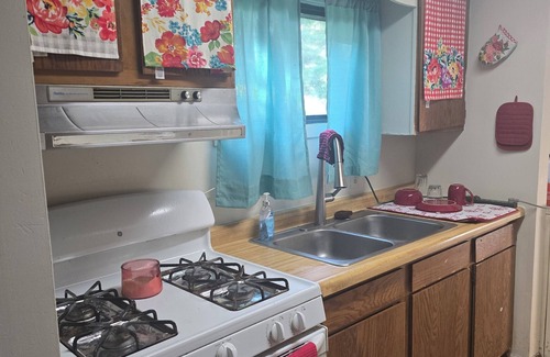 Stevens Point House | Spacious 3 bedroom house in charming Stevens Point with AC features a welcoming