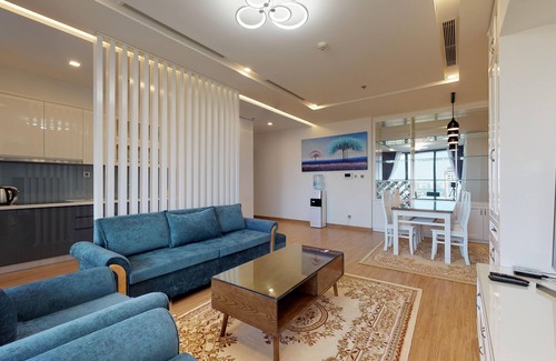 Ngoc Khanh Apartment | Spacious 3-bedroom apartment with WiFi, AC in Vinhomes Metropolis