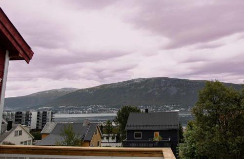 Tromso Apartment | Spacious 3 bedroom with view