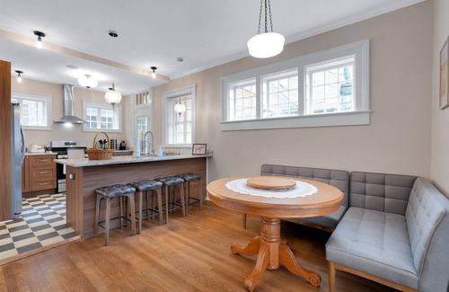 Frankfort House | Spacious 4-bedroom house w/backyard in the center of Bourbon country