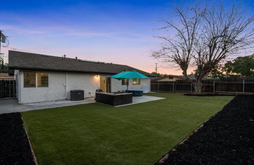El Cajon House | Spacious 4-bedroom house in awesome El Cajon with AC