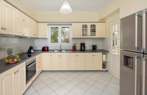 Perama Villa | Spacious 4 Bedroom Villa, A/C, Private Pool & Panoramic Sea Views in the Desirable Area of Gastouri