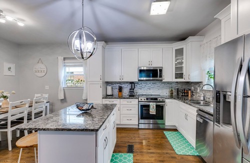 Westview House | Spacious 4BR-3BA Home Near Downtown ATL-Ideal Stay