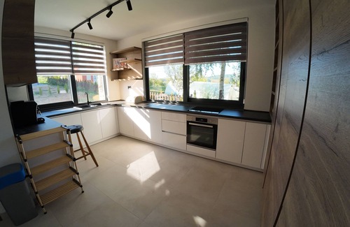 Resnik Villa | Spacious 5-bedroom villa with WiFi, access to gym and pool in charming Tarčin