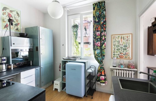 Quartier Sainte-Marguerite Apartment | Spacious 5 bedrooms Home, Centre of Paris