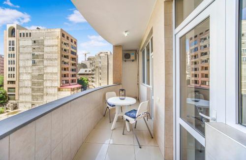 Kentron Apartment | Spacious and central apartment on Aram Street 4-3