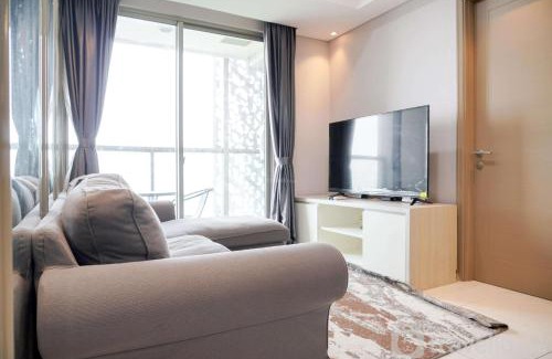 Pantai Indah Kapuk Apartment | Spacious and Comfort Stay 3BR at Gold Coast Apartment By Travelio