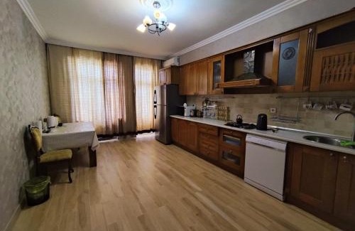 Yasamal Apartment | Spacious and Comfortable 3-Room Apartment ,Prime Central Location