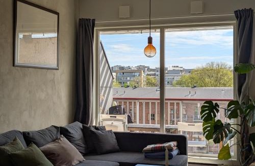 Oslo Apartment | Spacious and cozy study apartment with balcony