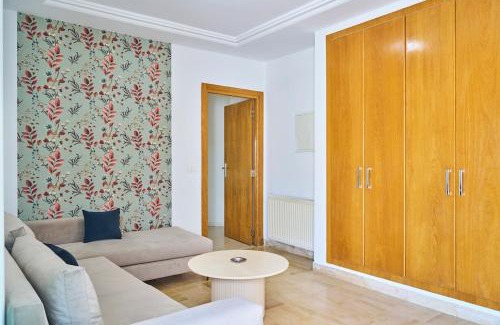 Cite Les Palmeraies Apartment | Spacious and refined apartment in Aouina