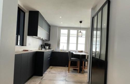 Intra Muros Apartment | Spacious apartment 4 bedrooms near beach