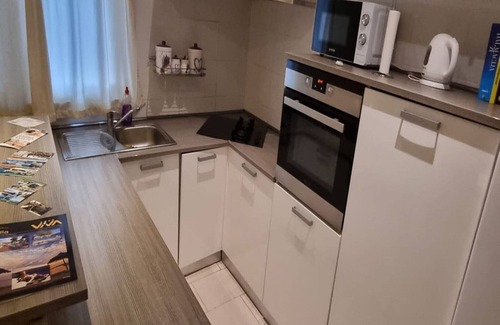 Rudine Apartment | Spacious apartment in Kastel Novi