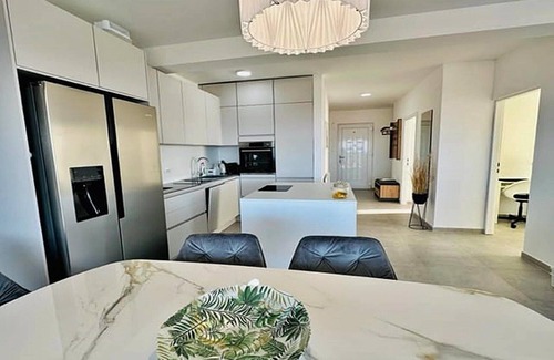 Banjol Apartment | Spacious apartment with wonderful sea view