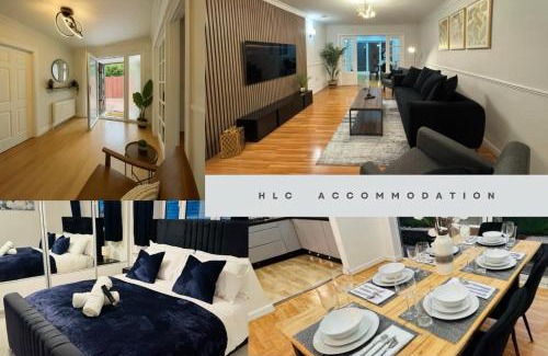 Cradley Villa | Spacious Bungalow - Hot Tub, Garden, Gated Parking