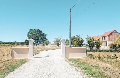 Argy Cottage | Spacious cottage for 15, comfort and nature in Berry